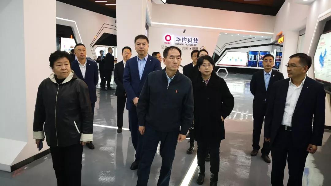 外董3.jpg 外董3.jpg