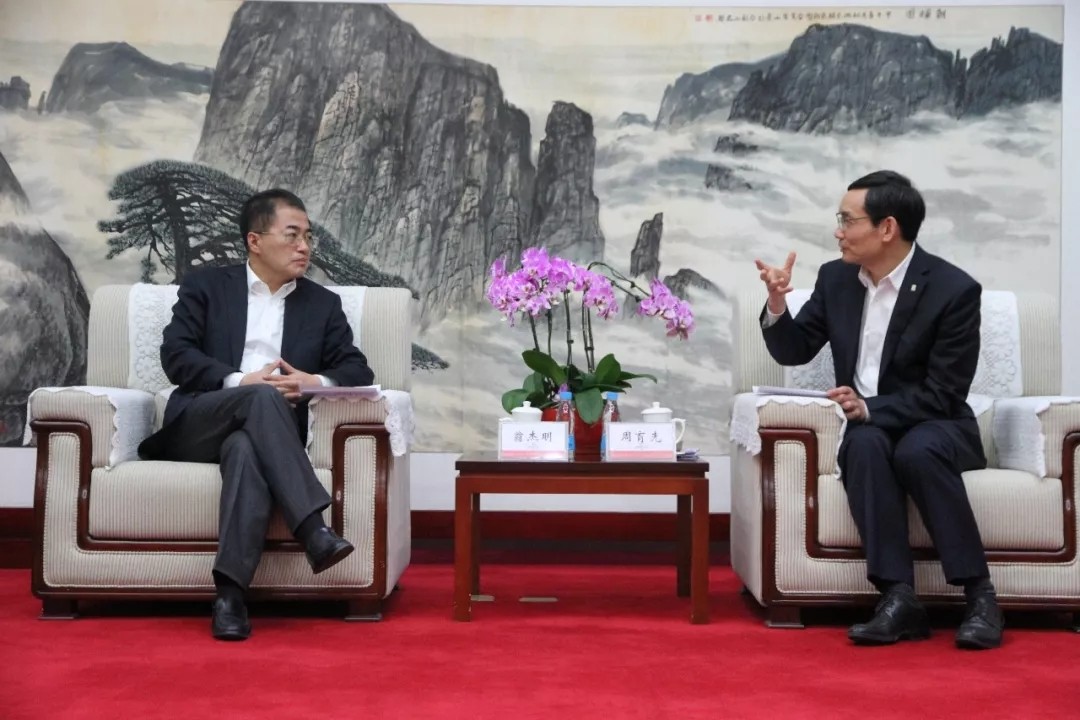 翁2.webp.jpg 翁2.webp.jpg