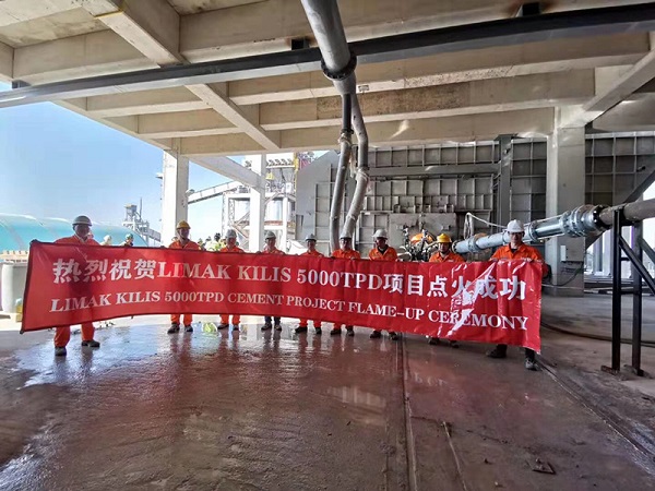 2点火照片.jpg 2点火照片.jpg